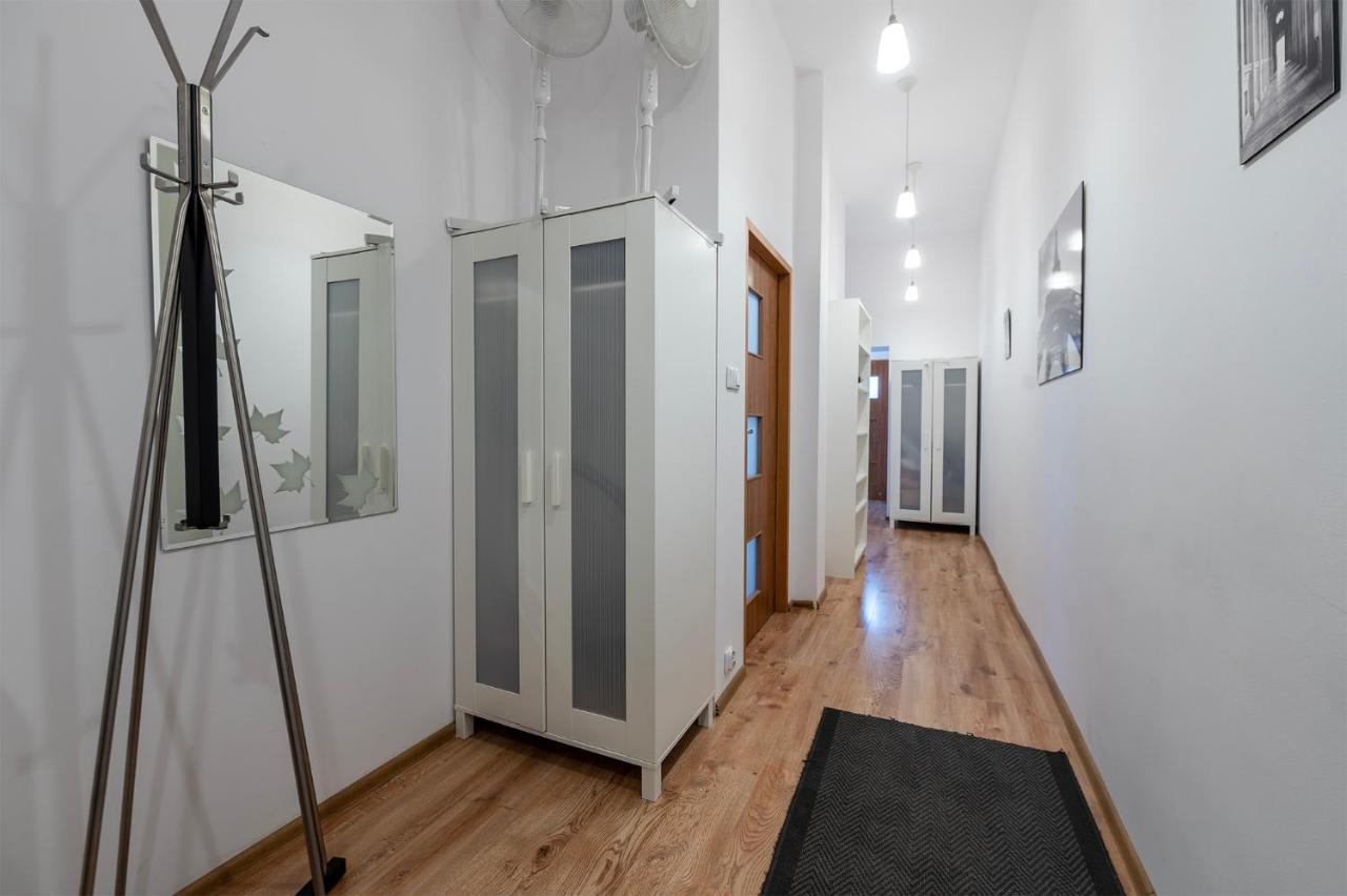 Essence Of Lodz-145M!Central-Secured-Comfy18Ppl!&Freeparking Bagian luar foto
